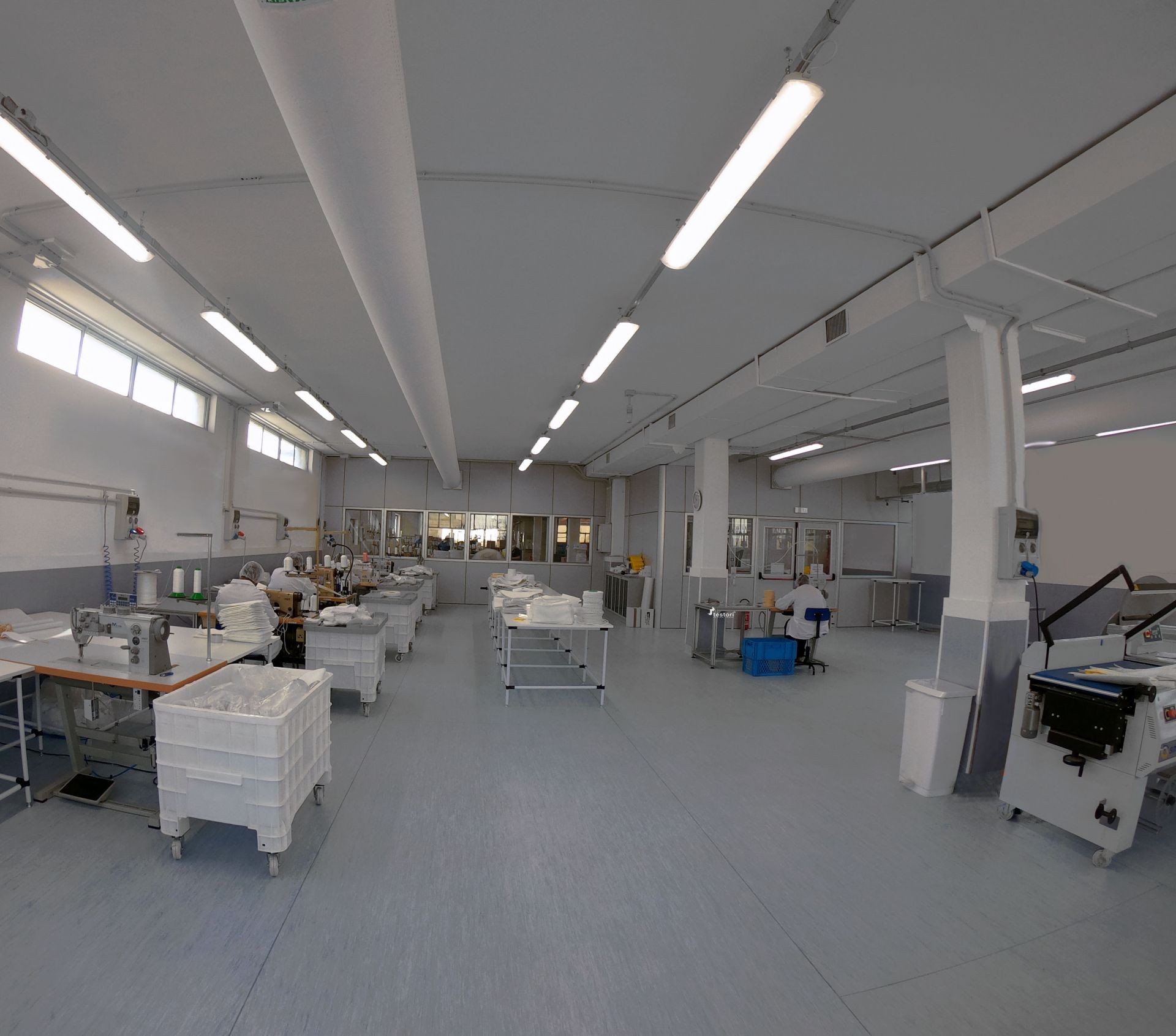 Testori_cleanroom.jpg
